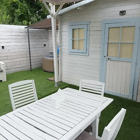 Casetta Vista Mare Con Piscina